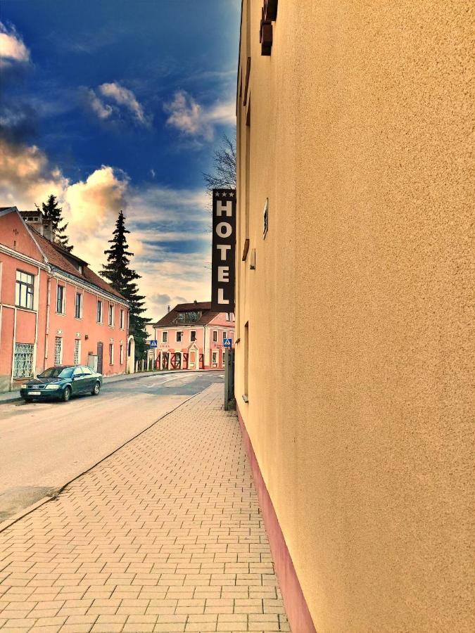 Hotel-Restaurant Smilga Kėdainiai Exterior foto
