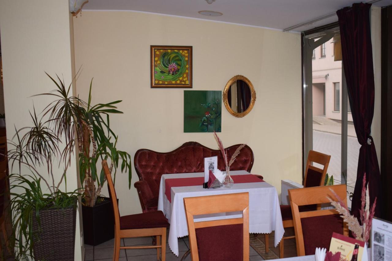 Hotel-Restaurant Smilga Kėdainiai Exterior foto